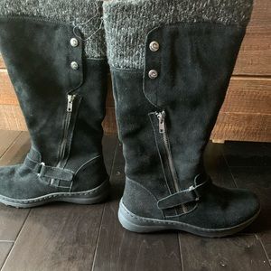BLACK WINTER BOOTS 8 1/2